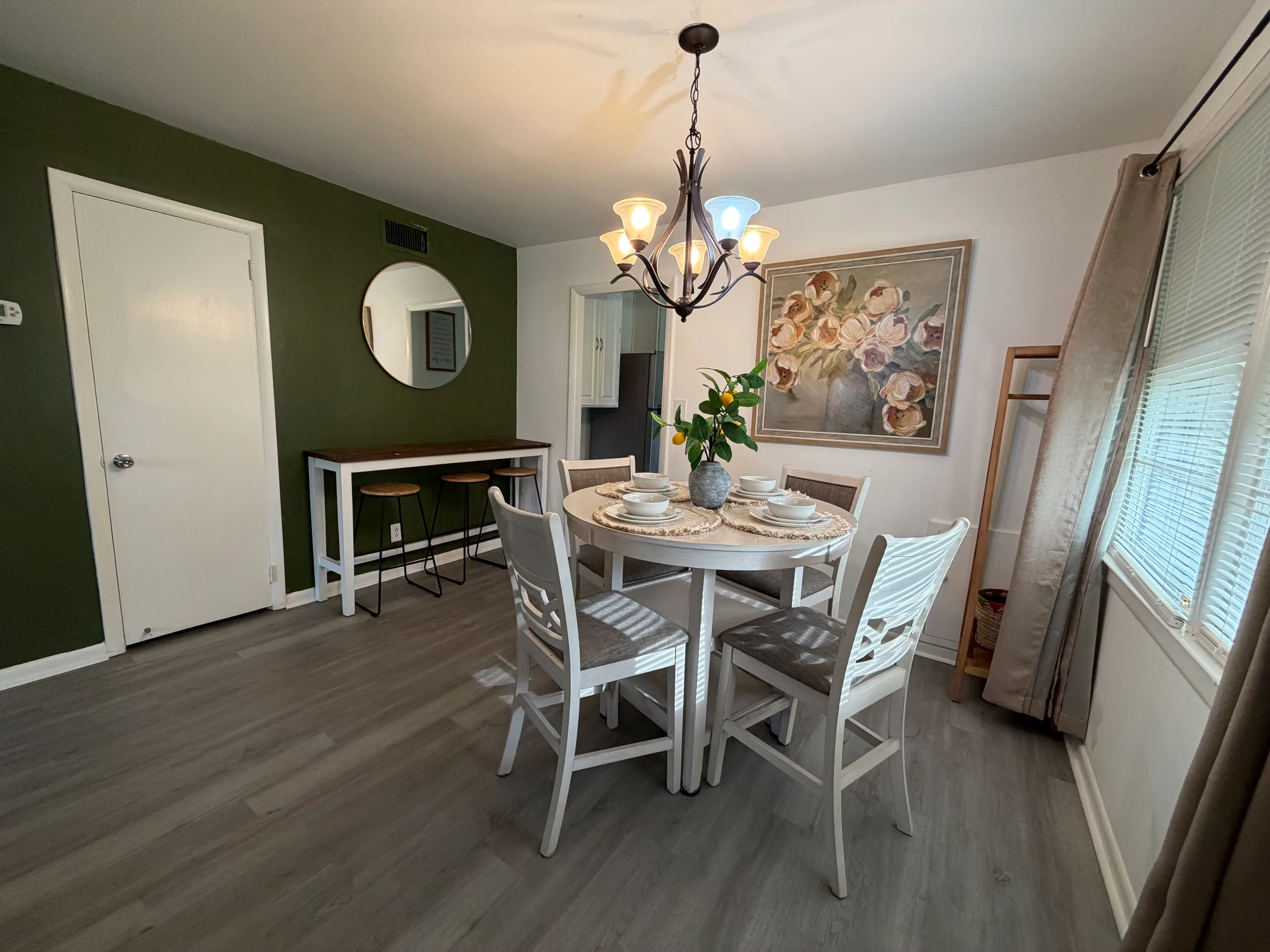 Spacious 4BR • 9 Beds • Perfect for Groups