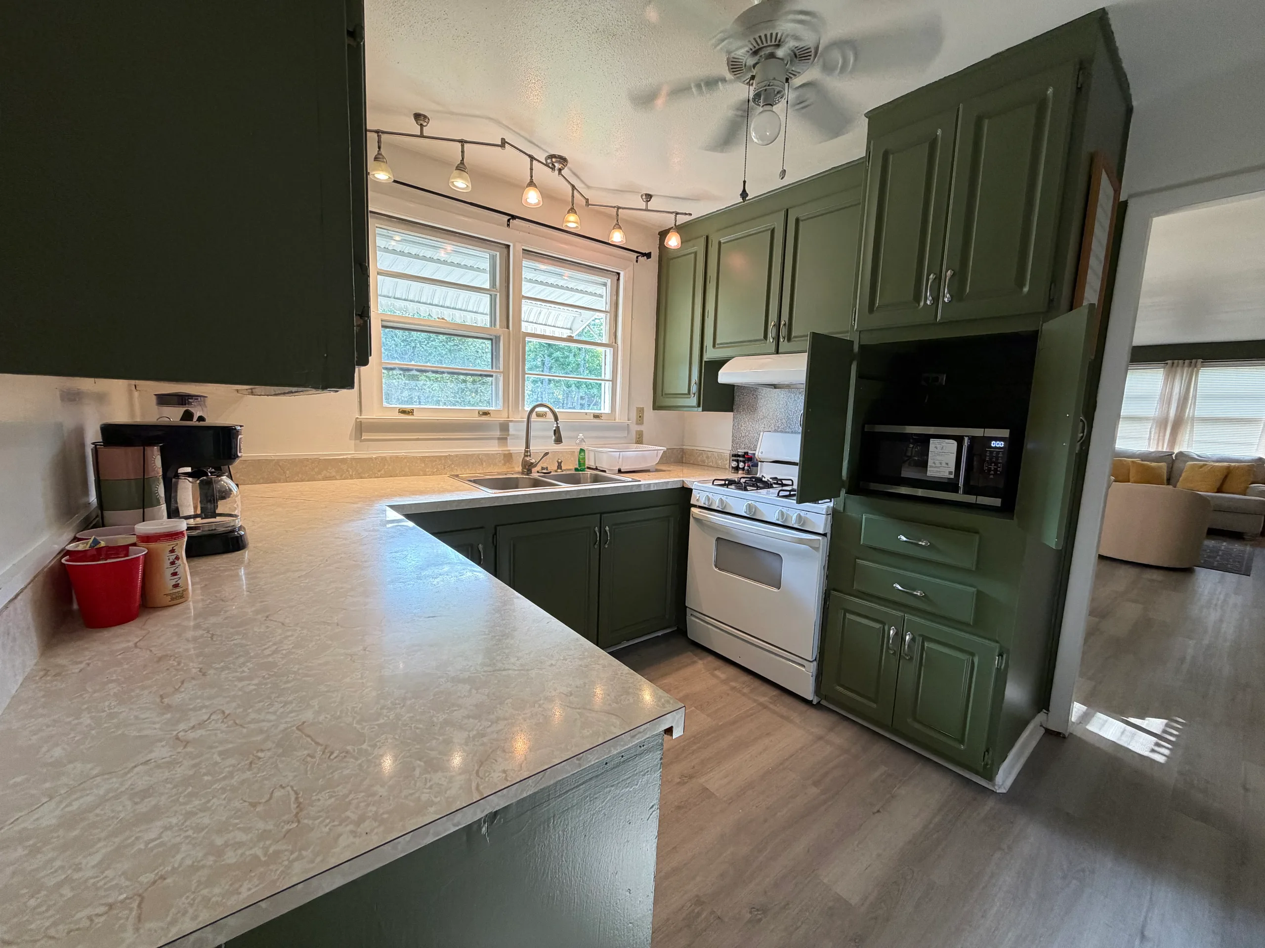 Spacious 4BR • 9 Beds • Perfect for Groups