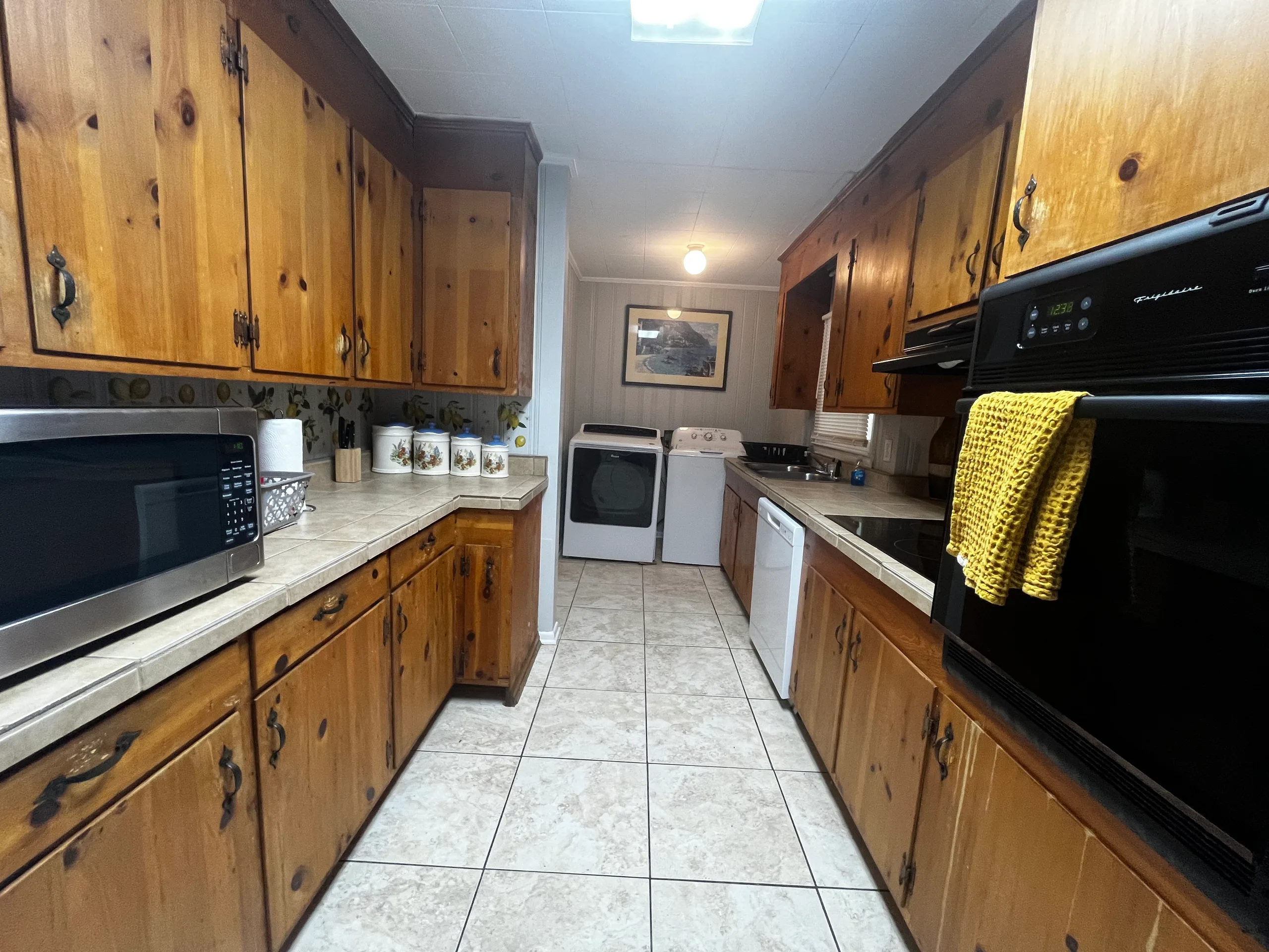 Spacious Home Near SGMC, VSU & I-75