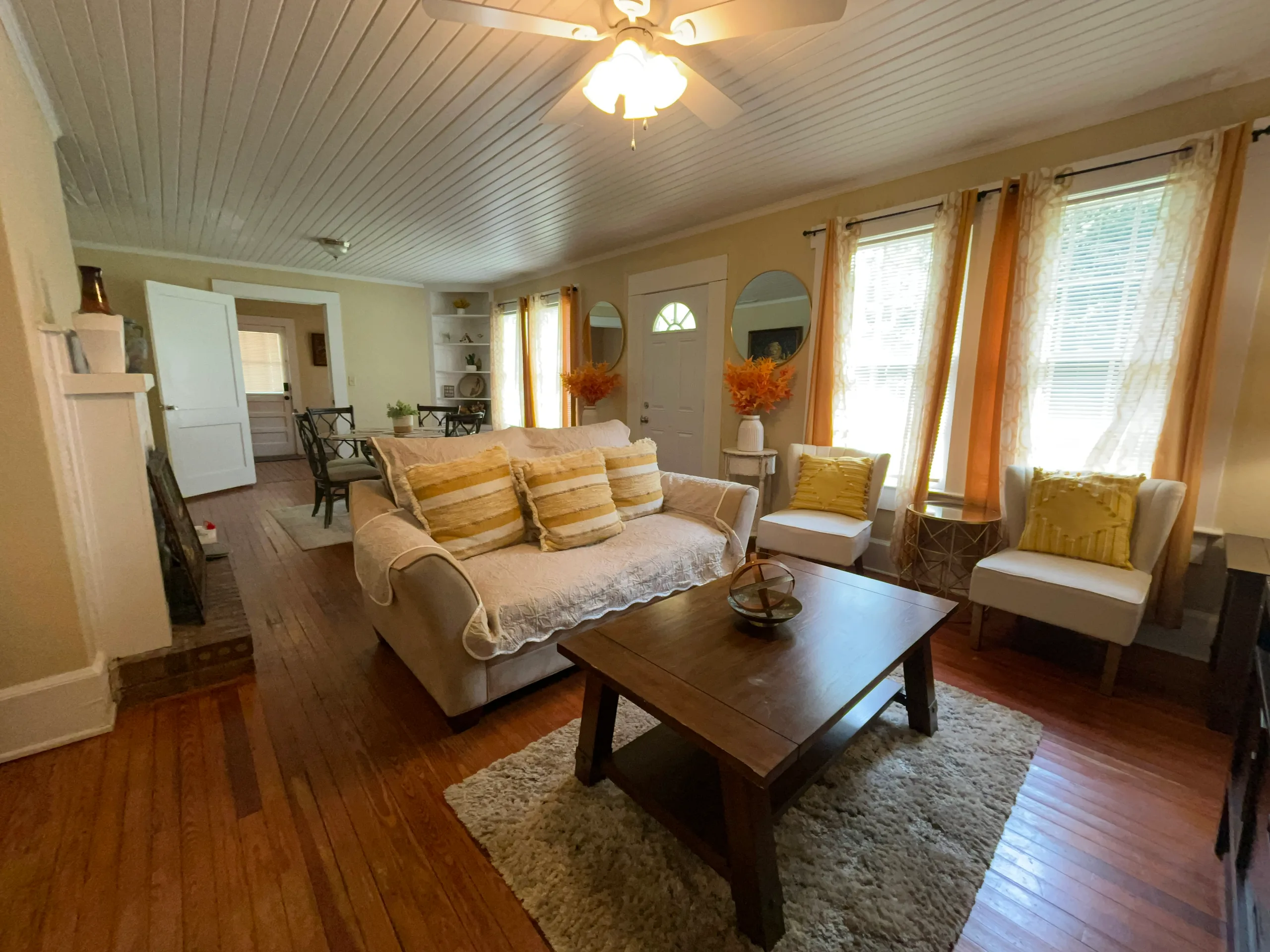 Sleeps 10| Pet-Friendly w/ Parking & Nature