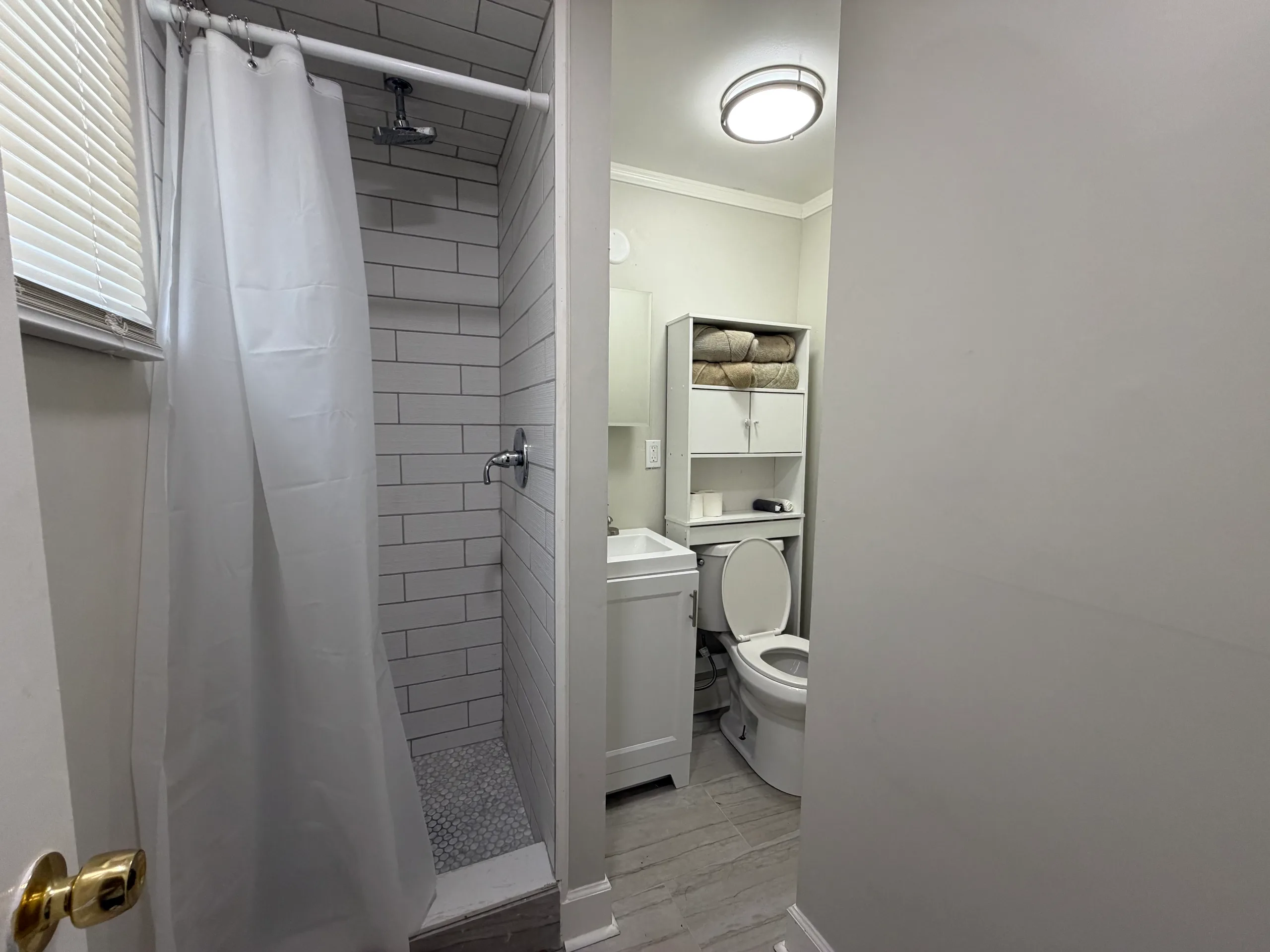 Remodeled Gem | 2BR Near SGMC & VSU
