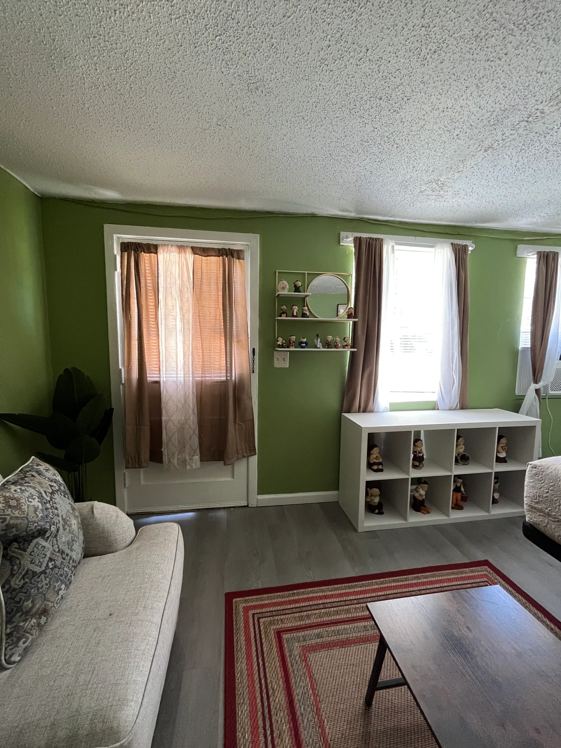 Cozy Studio | Near SGMC, VSU & Moody | Long Stays
