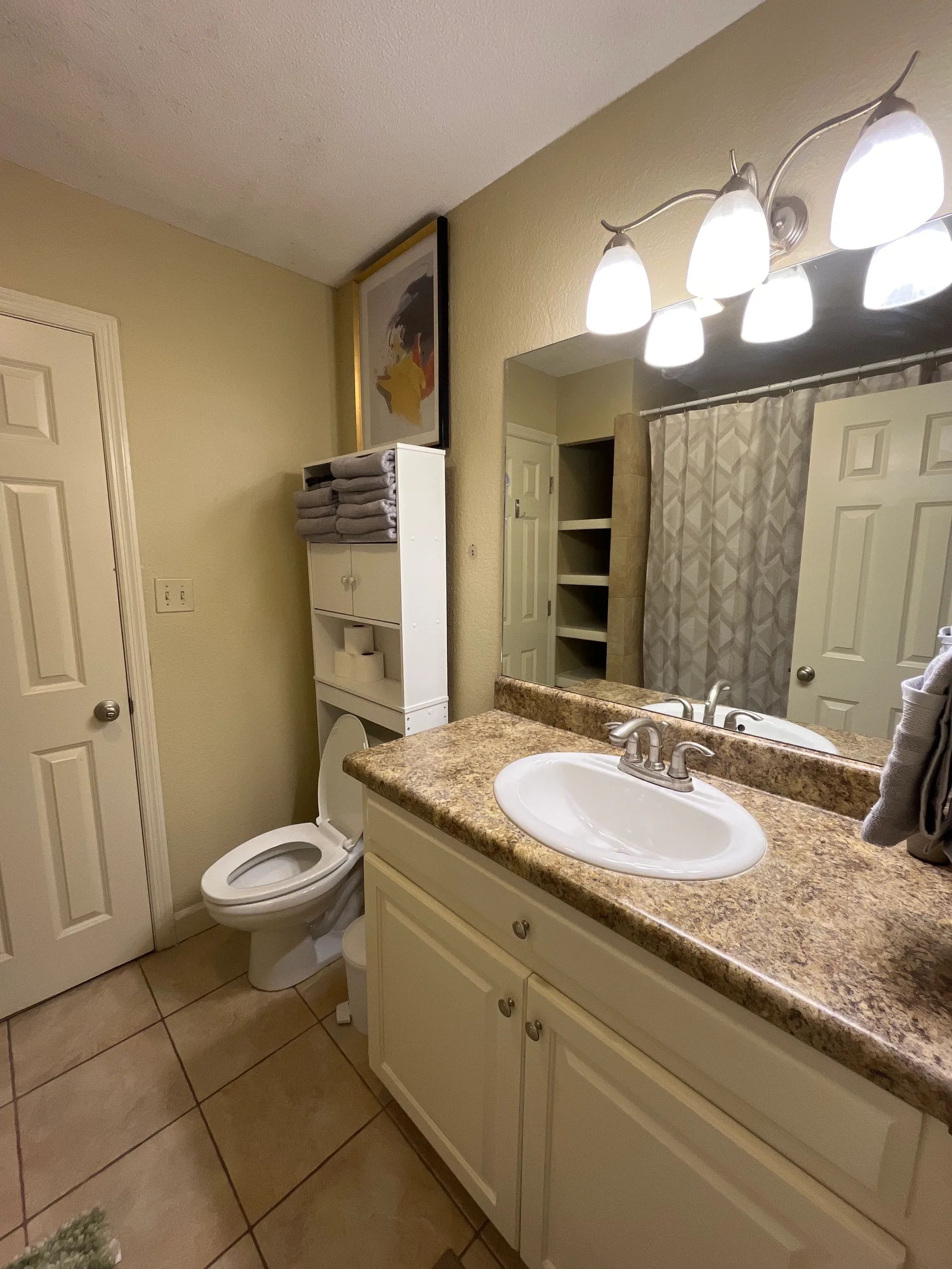 Valdosta Spacious 3BR Retreat • Near VSU & Moody