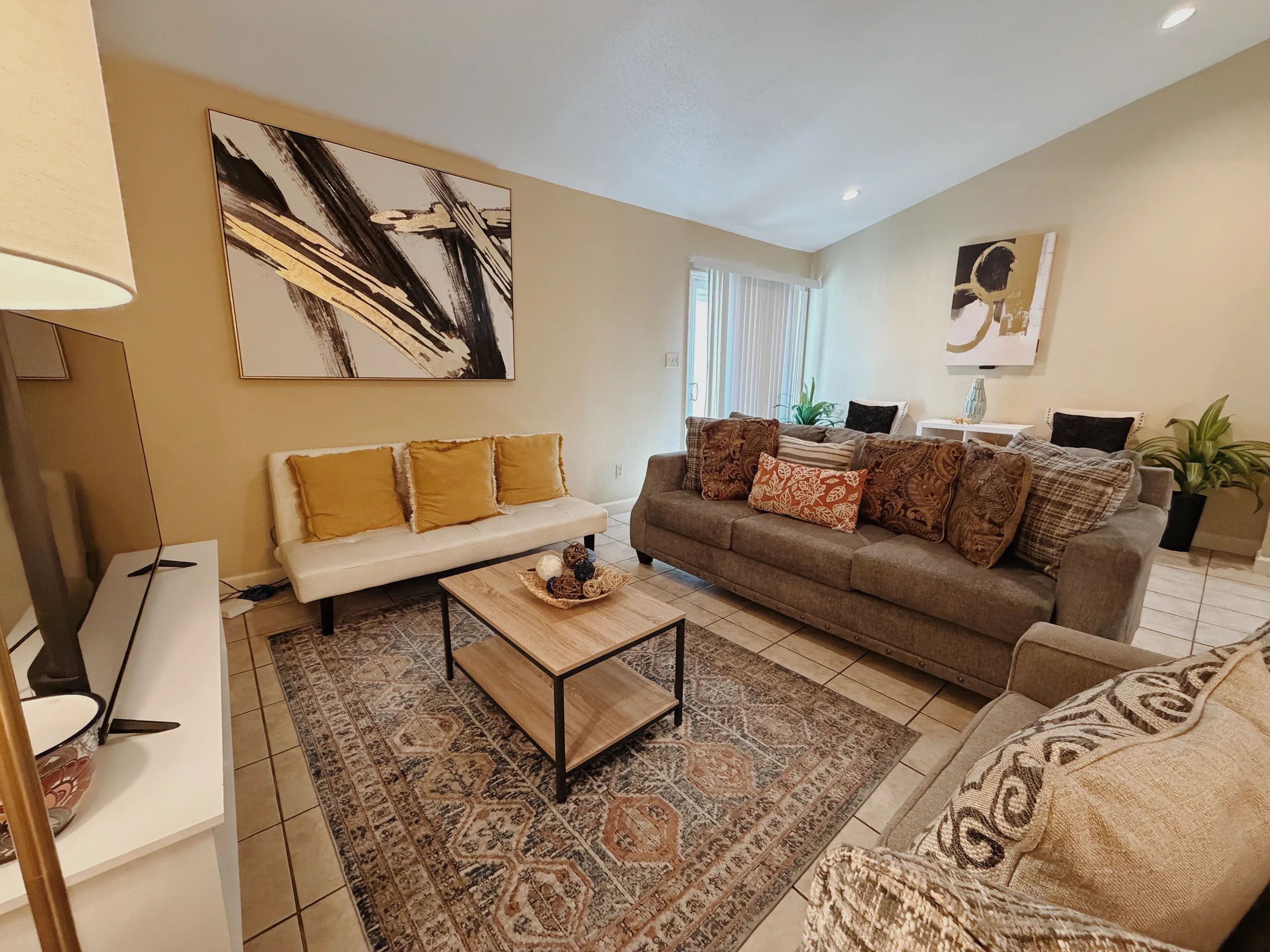 Valdosta Roomy 3BR • Close to Moody AFB & VSU