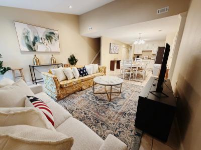 Newly Remodeled 3BR | 4 Queen Beds Near VSU