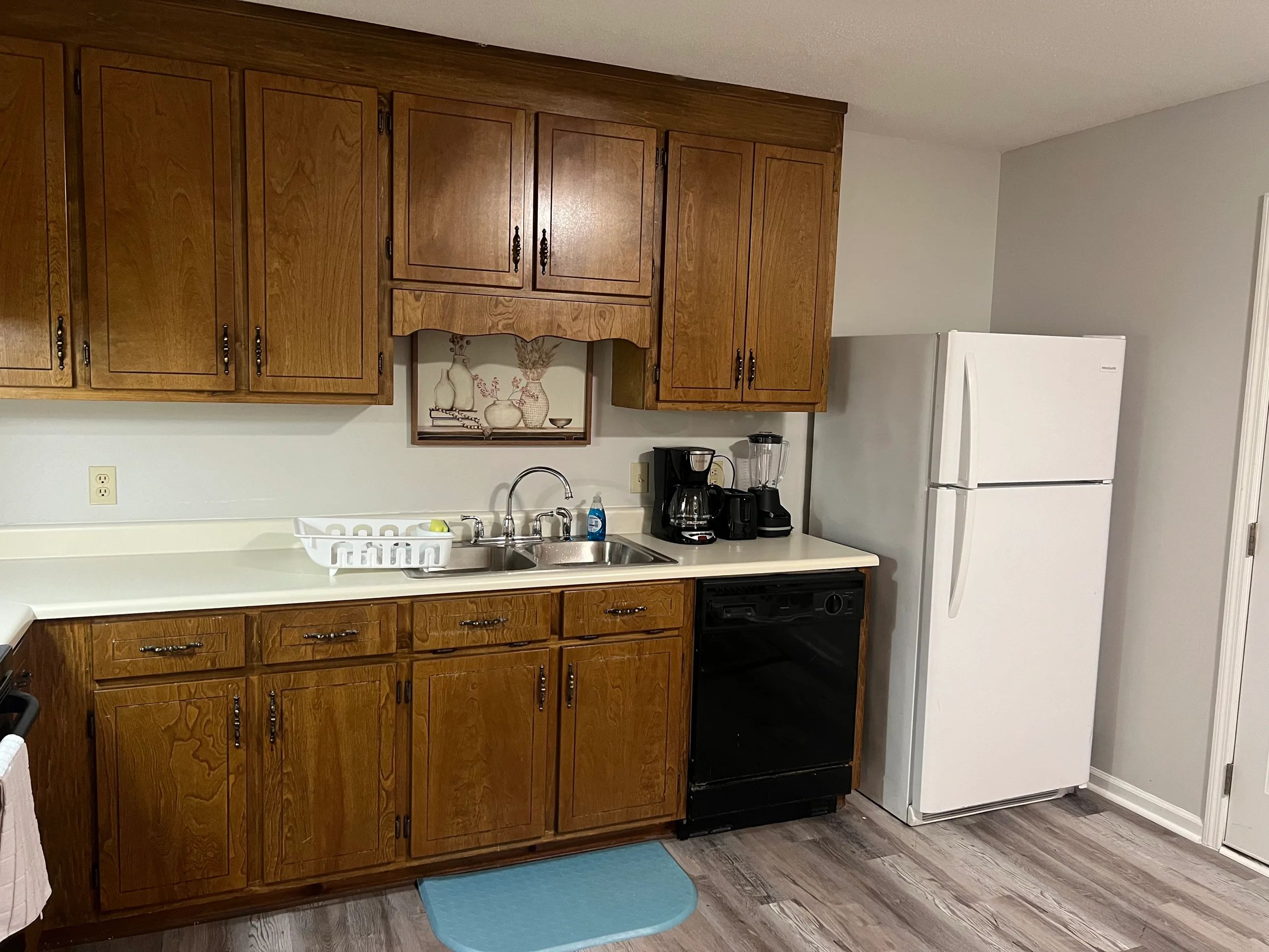 Family‑Ready 2BR Close to Wild Adventures & Moody