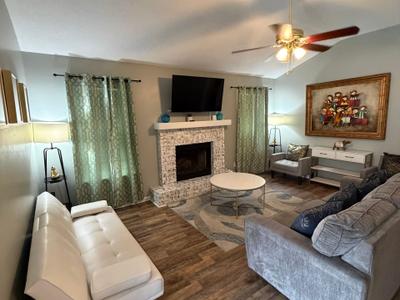 Spacious Valdosta Stay Near VSU & SGMC • Sleeps 11