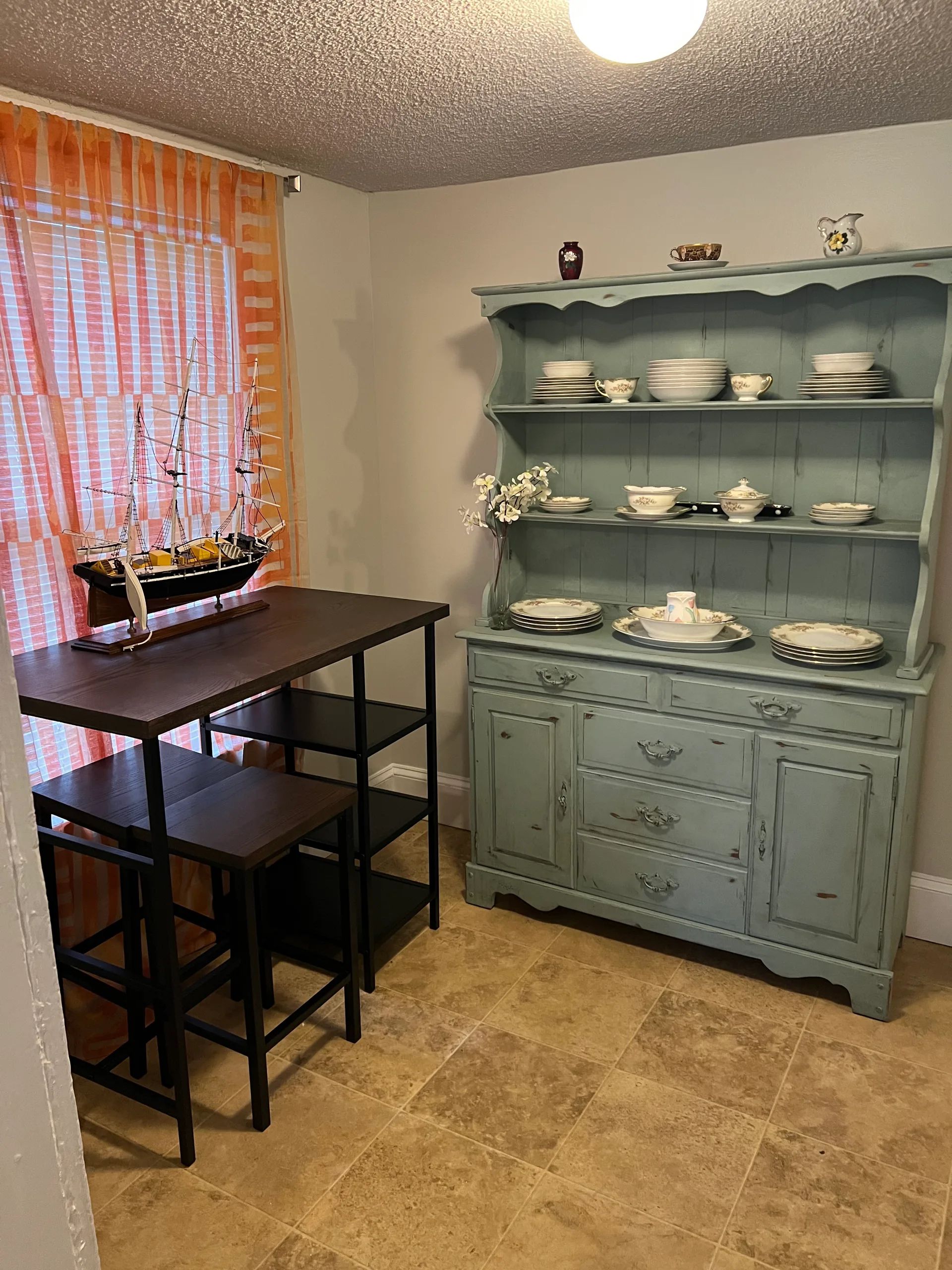 Cozy & Peaceful Cottage near SGMC, VSU, Down town