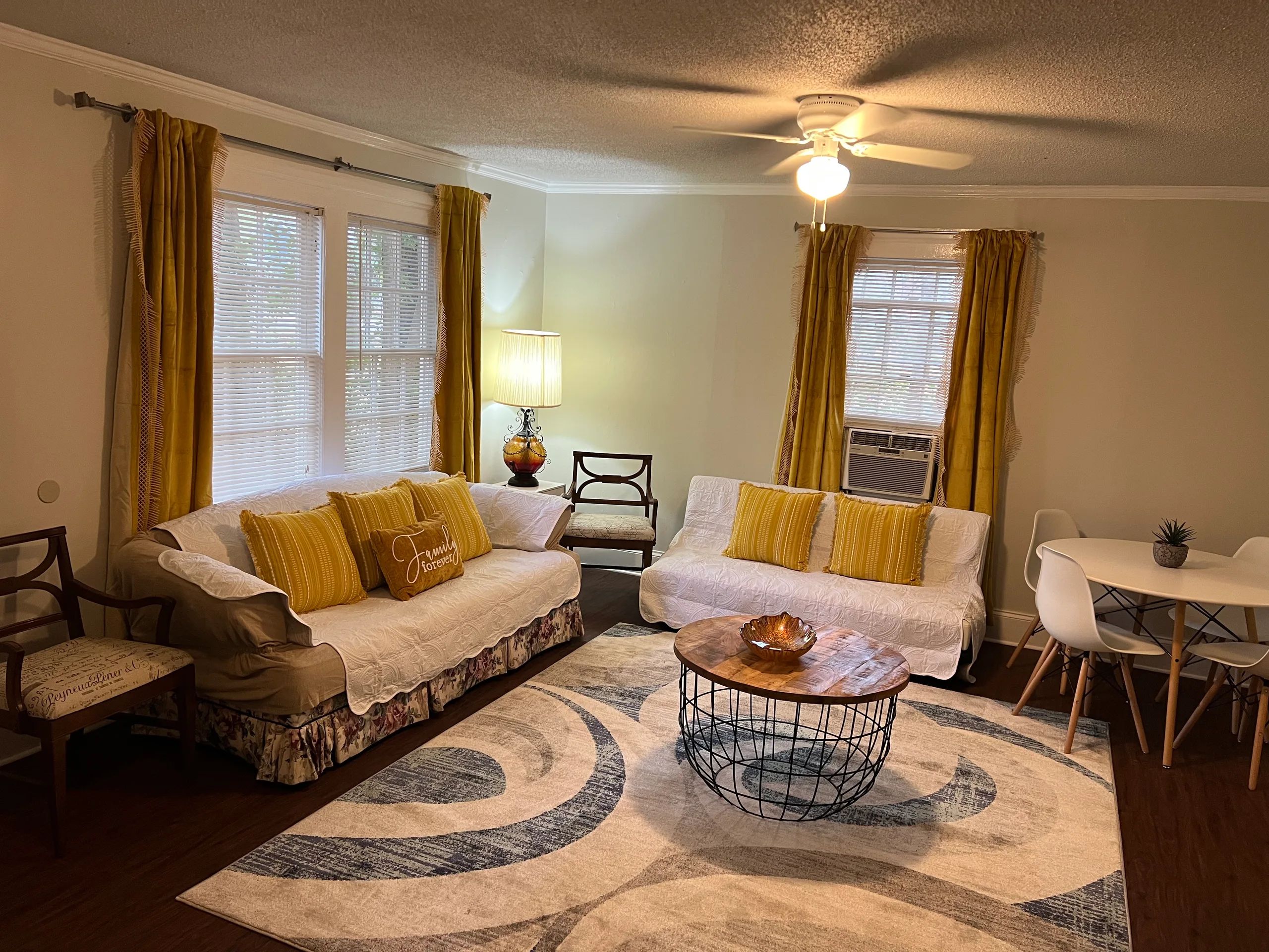 Cozy & Peaceful Cottage near SGMC, VSU, Down town