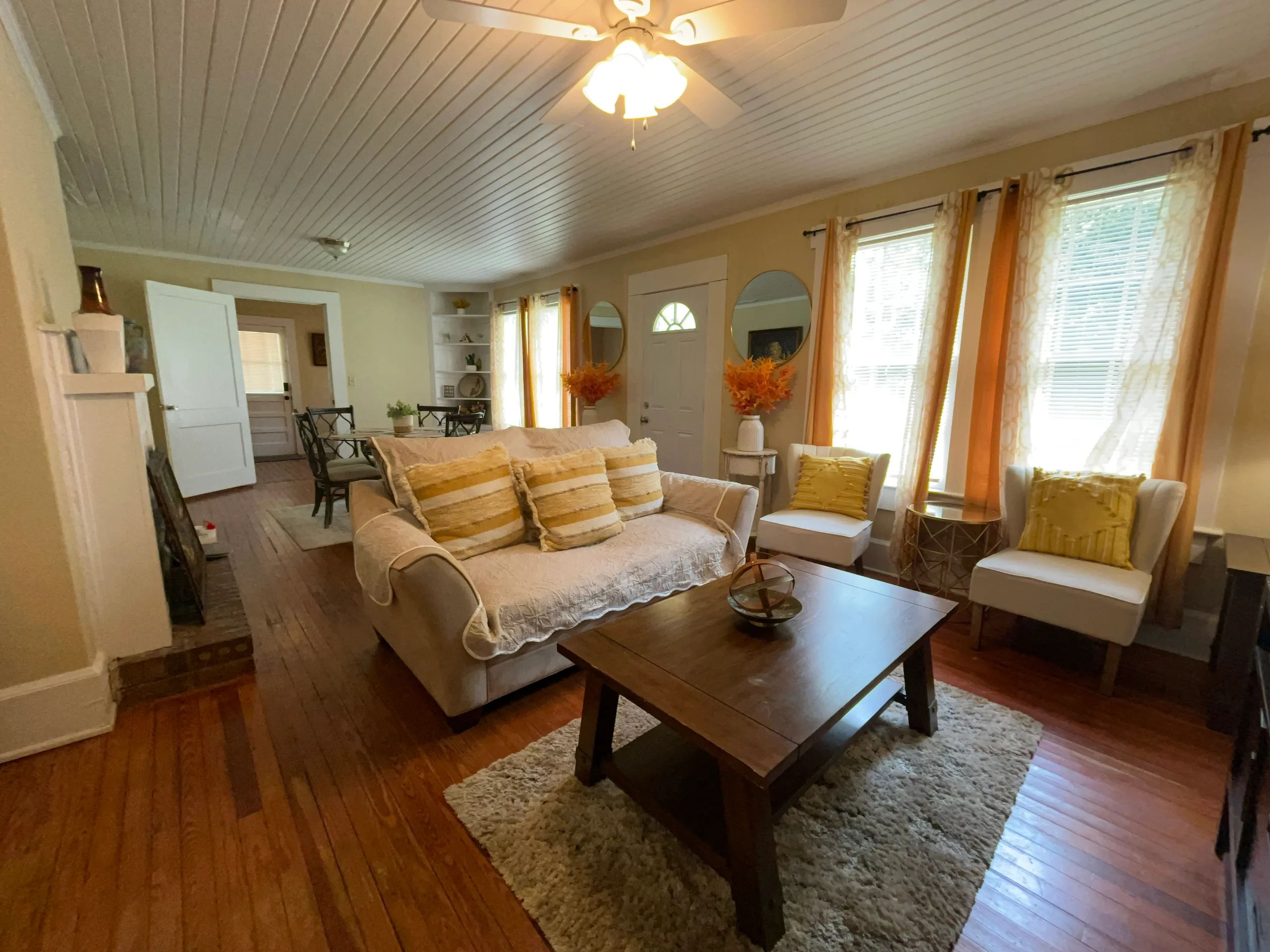 Sleeps 10| Pet-Friendly w/ Parking & Nature