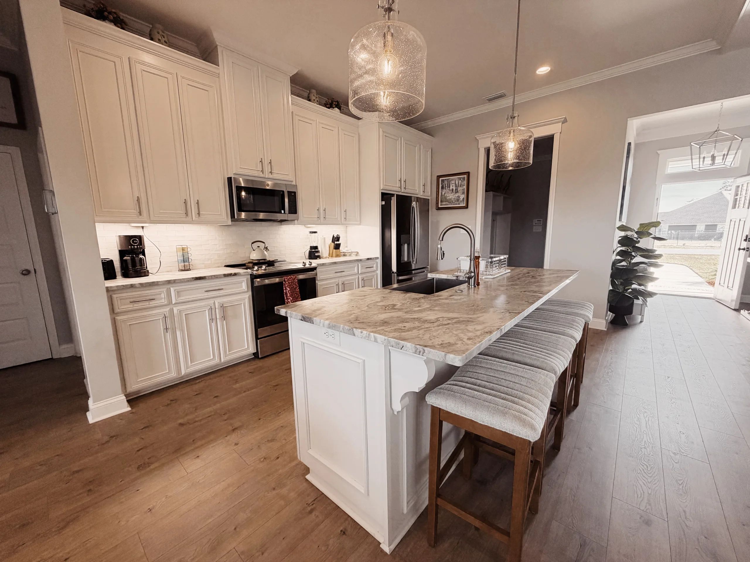 10 min to Wild Adventures | 4BR Family Home