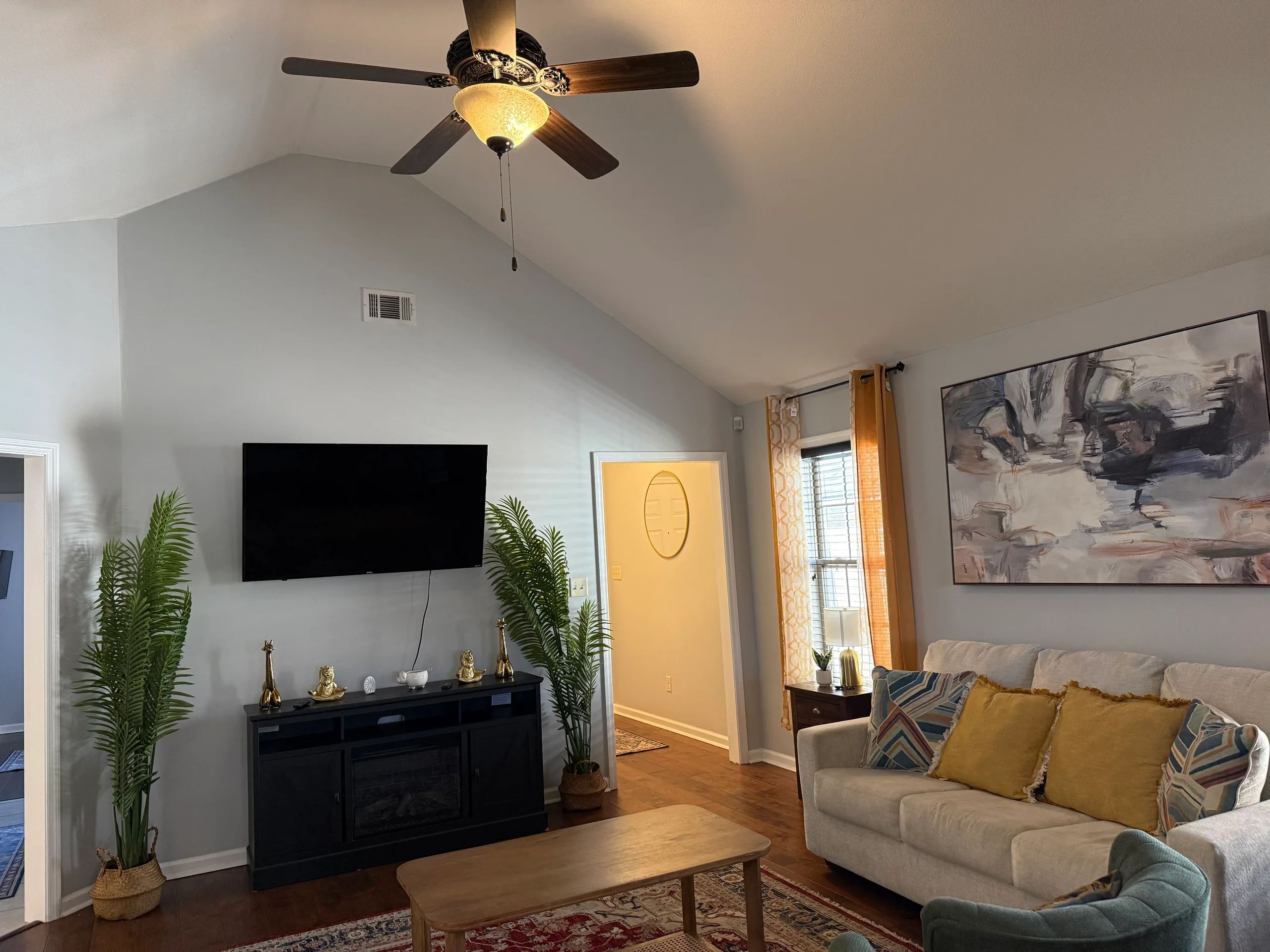 Valdosta 3BR • 5 Beds • Near VSU, SGMC & Moody