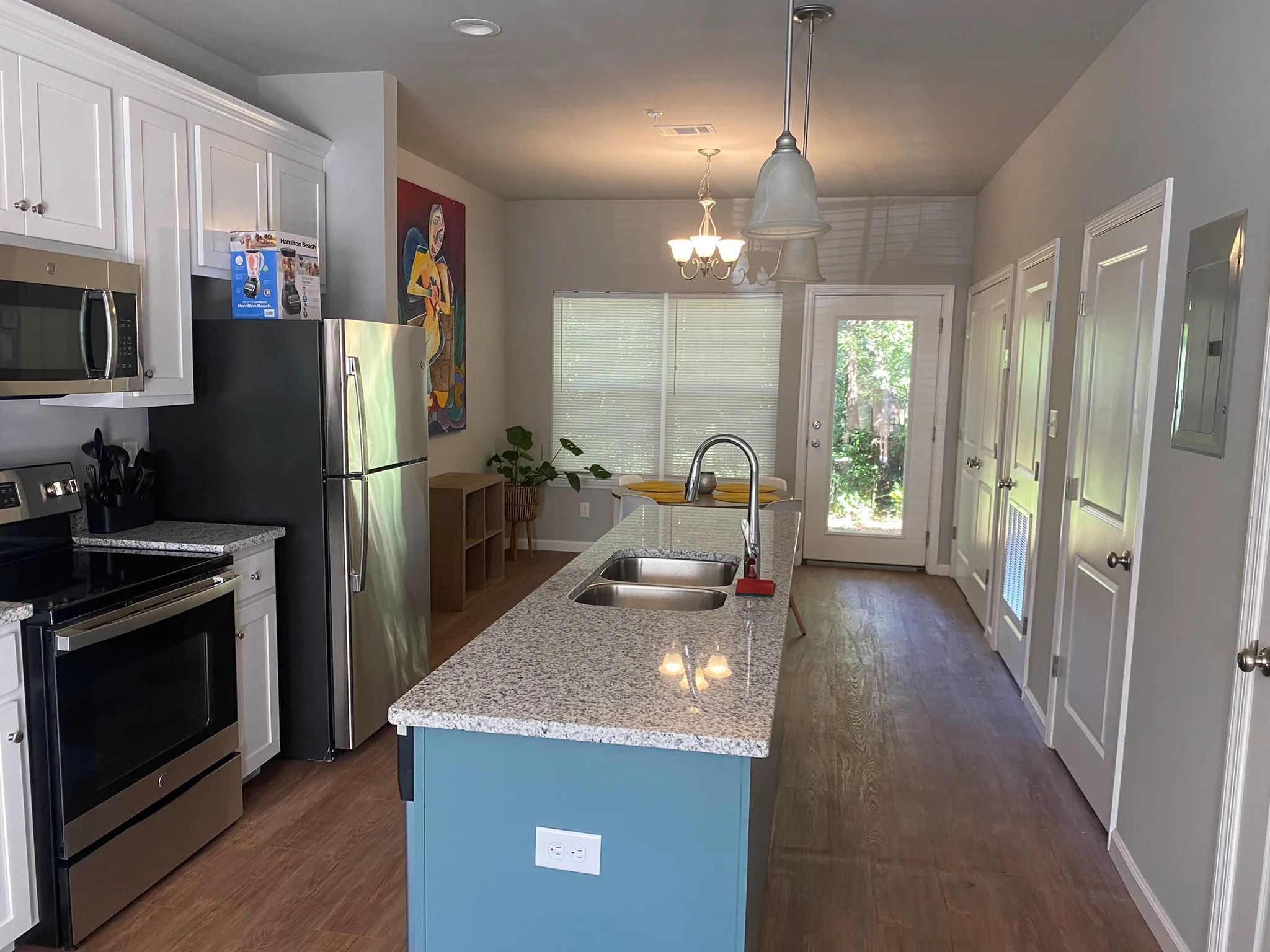 Spacious 2BR • 5 Beds • Updated Home Near VSU
