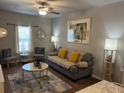 Modern 2BR Townhouse | Near SGMC, VSU & Moody AF