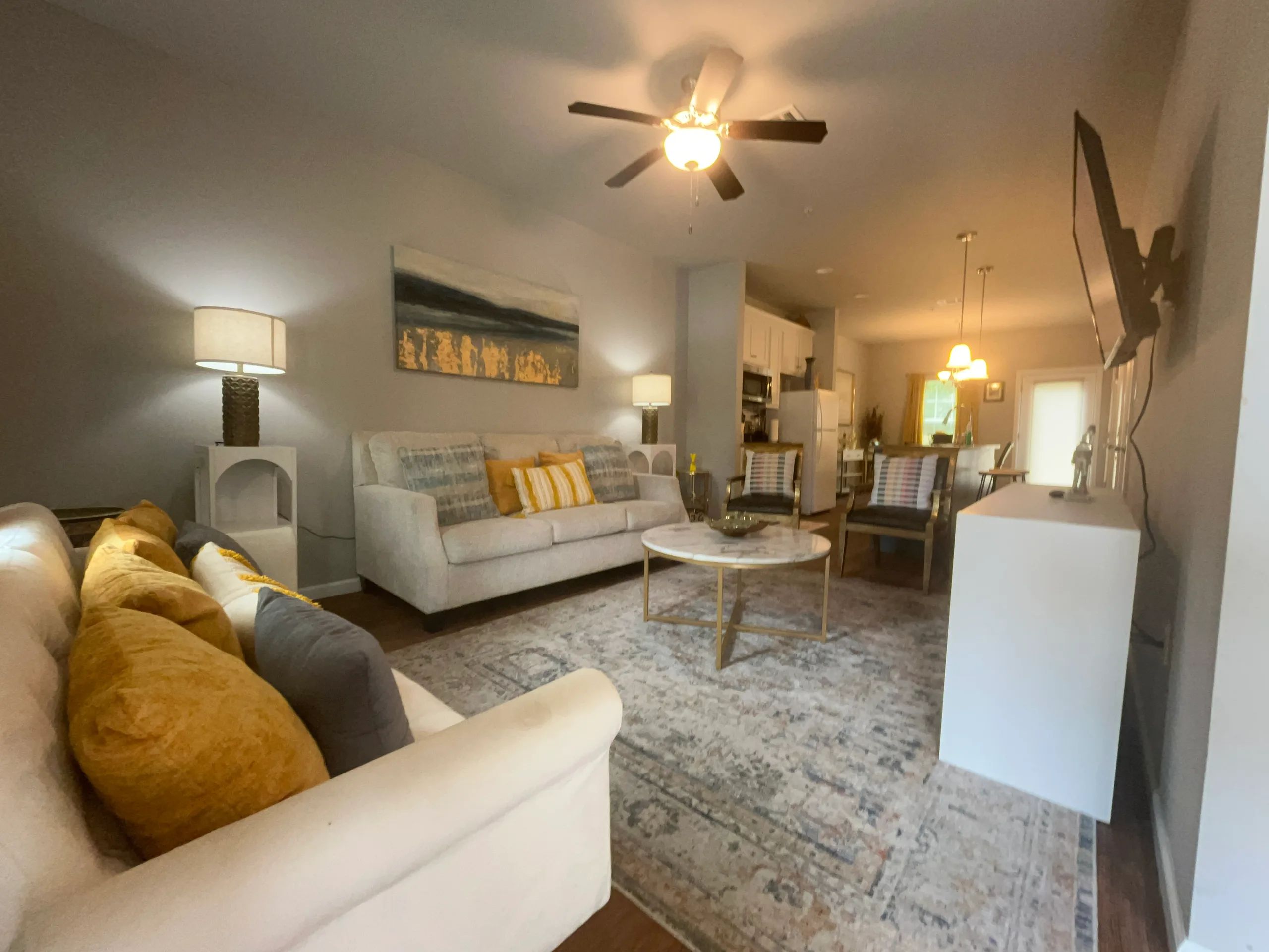 Spacious 2BR Townhome • 5 Beds • Near VSU