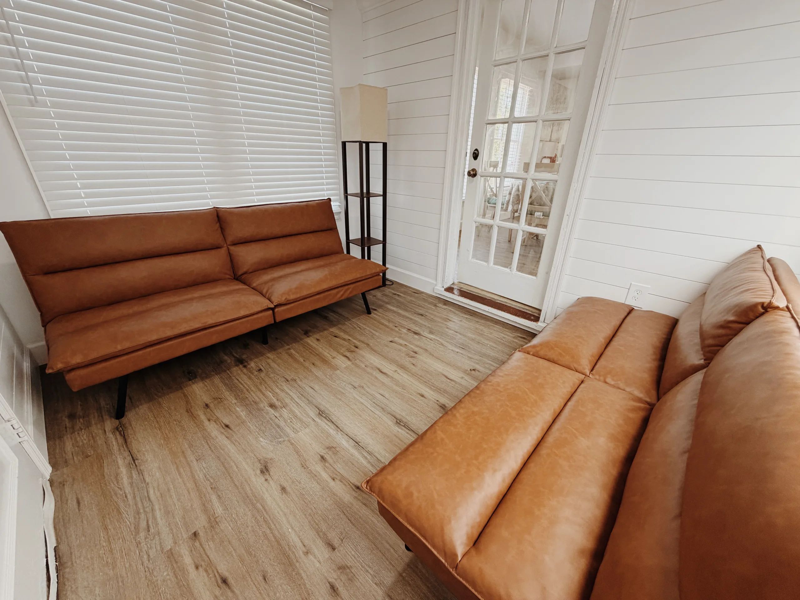 Newly Remodeled 2BR 2BA• 8 Beds • Spacious Stay