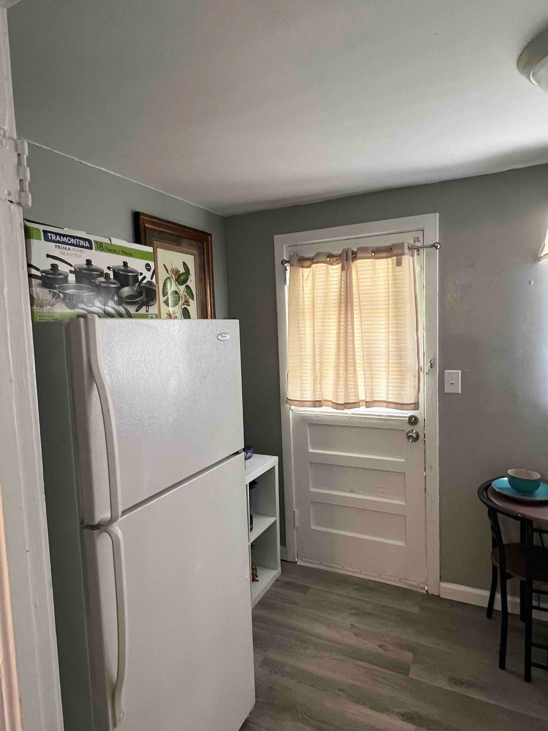 Cozy Historic Studio • Full Kitchen • Near VSU