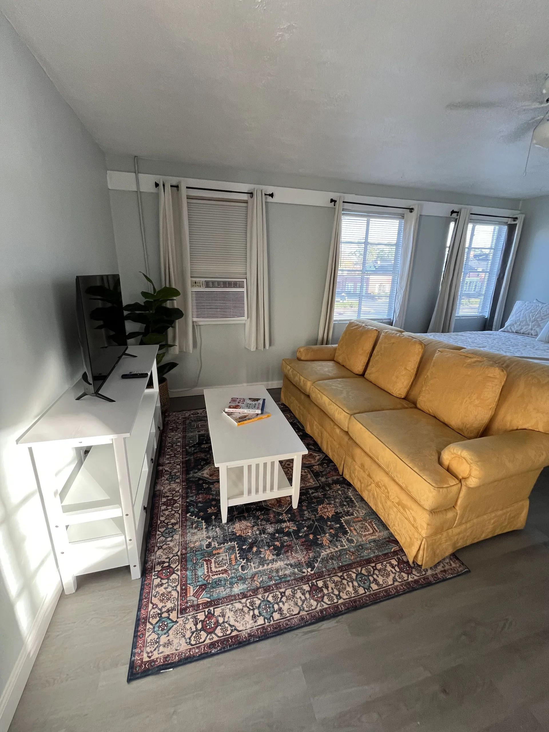 Clean & Cozy 1BR • 2 Queen Beds • Near SGMC