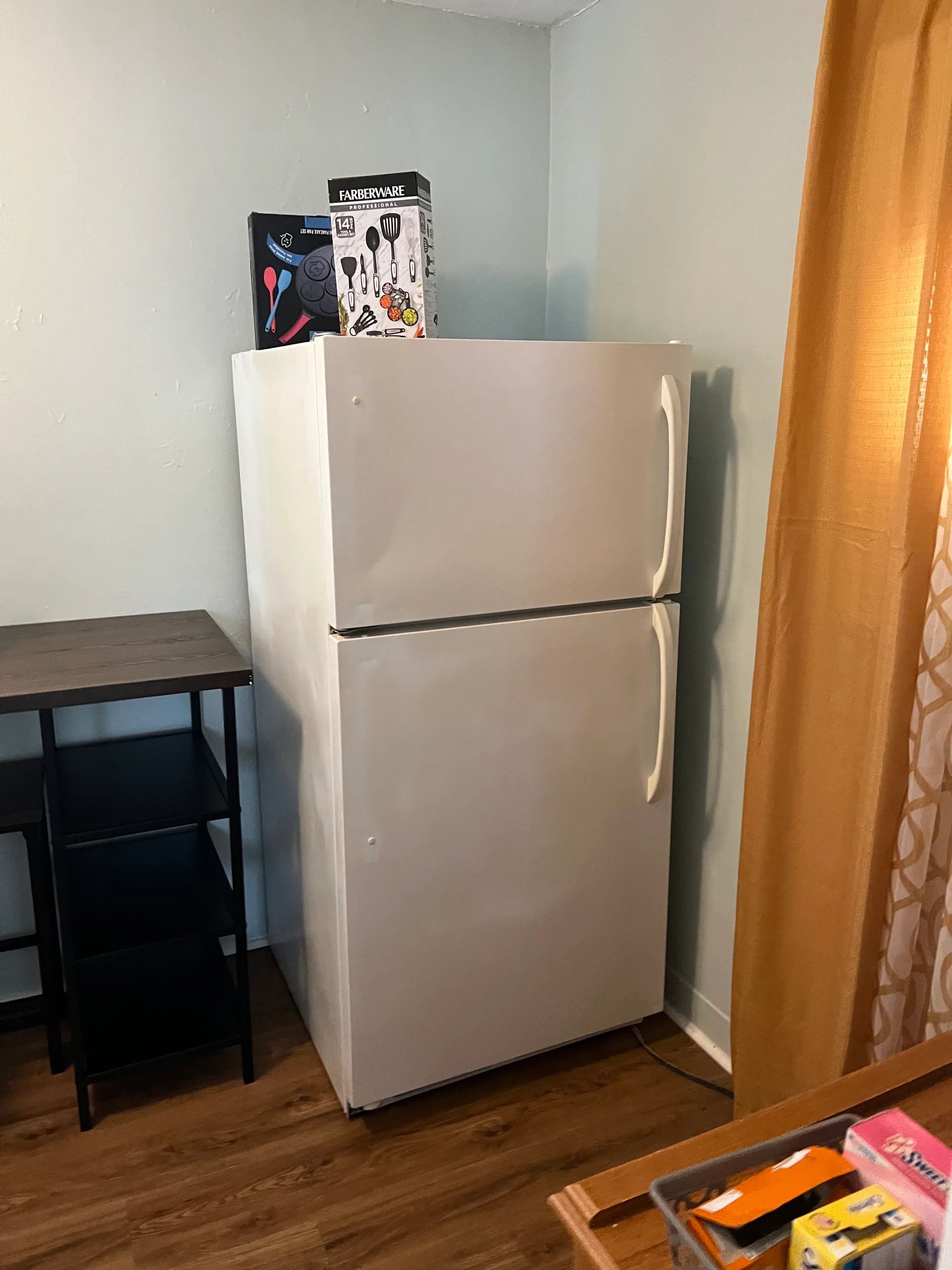 Comfortable 1BR • 2 Beds • Near VSU & SGMC
