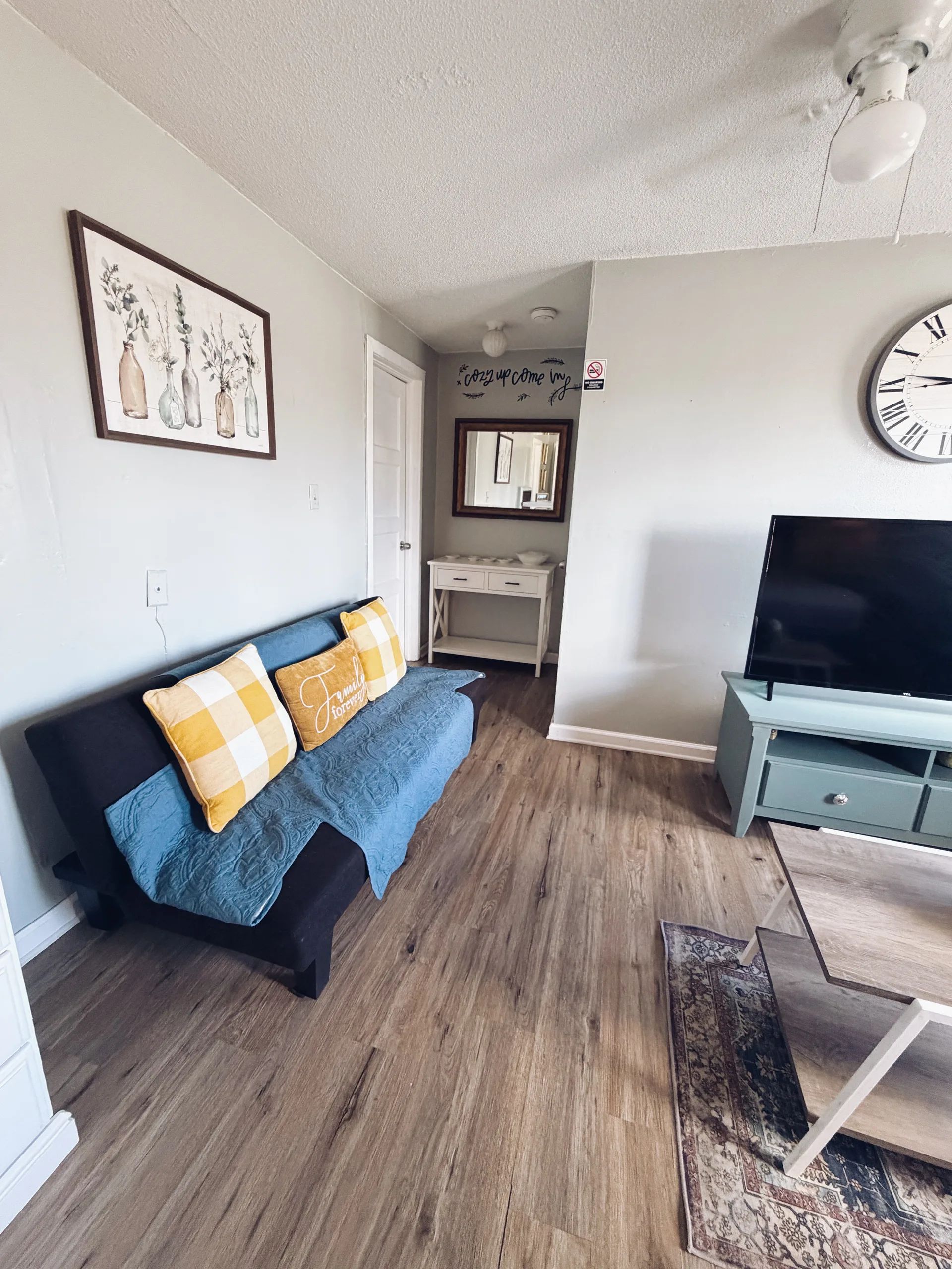 Historic 2F Apartment • Near SGMC & VSU