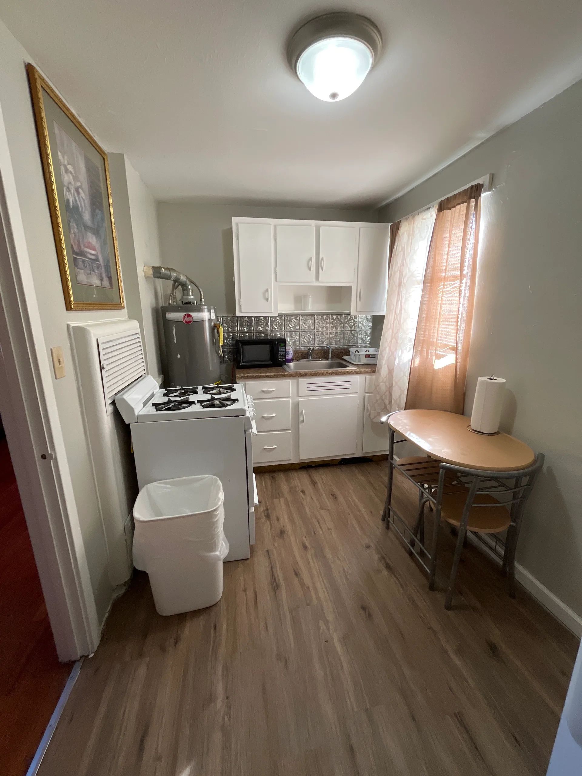 Pet & Smoke OK Studio w/ Kitchen near SGMC VSU