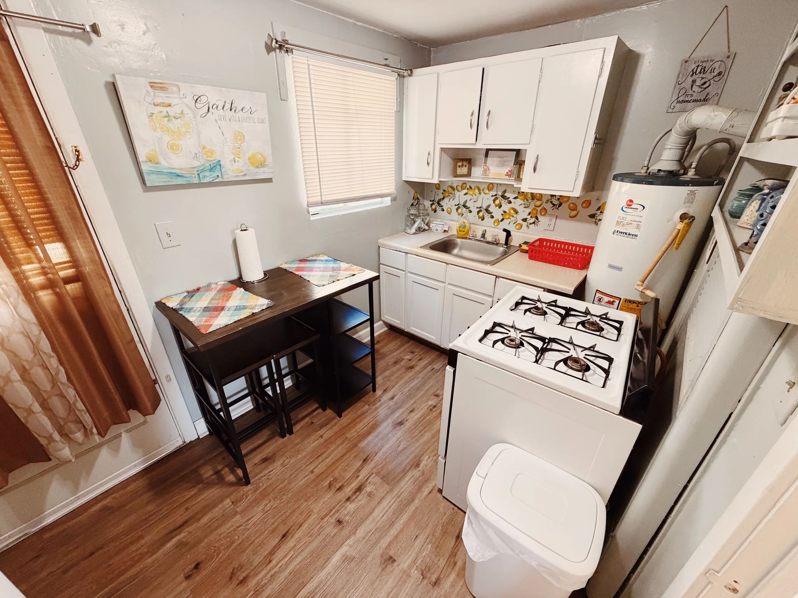 Affordable 1BR Near SGMC | Long Stays Welcome
