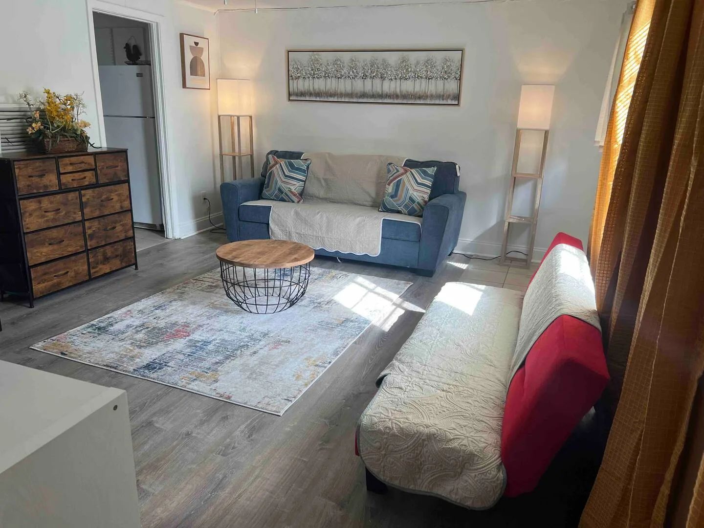 Convenient 1BR | Queen + Sofa Bed, Walk to VSU