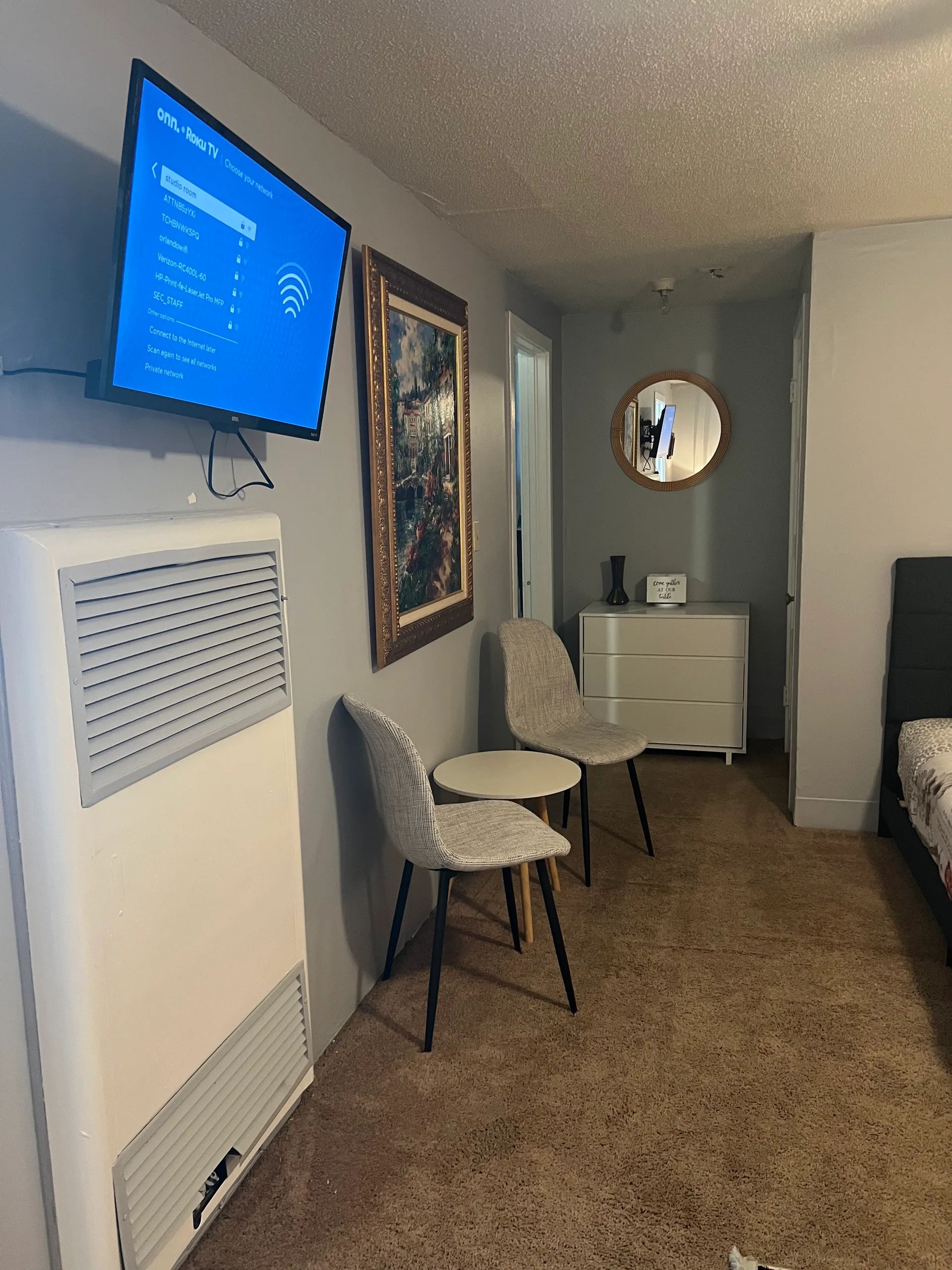 Clean & Comfortable Studio – Near SGMC Hospital