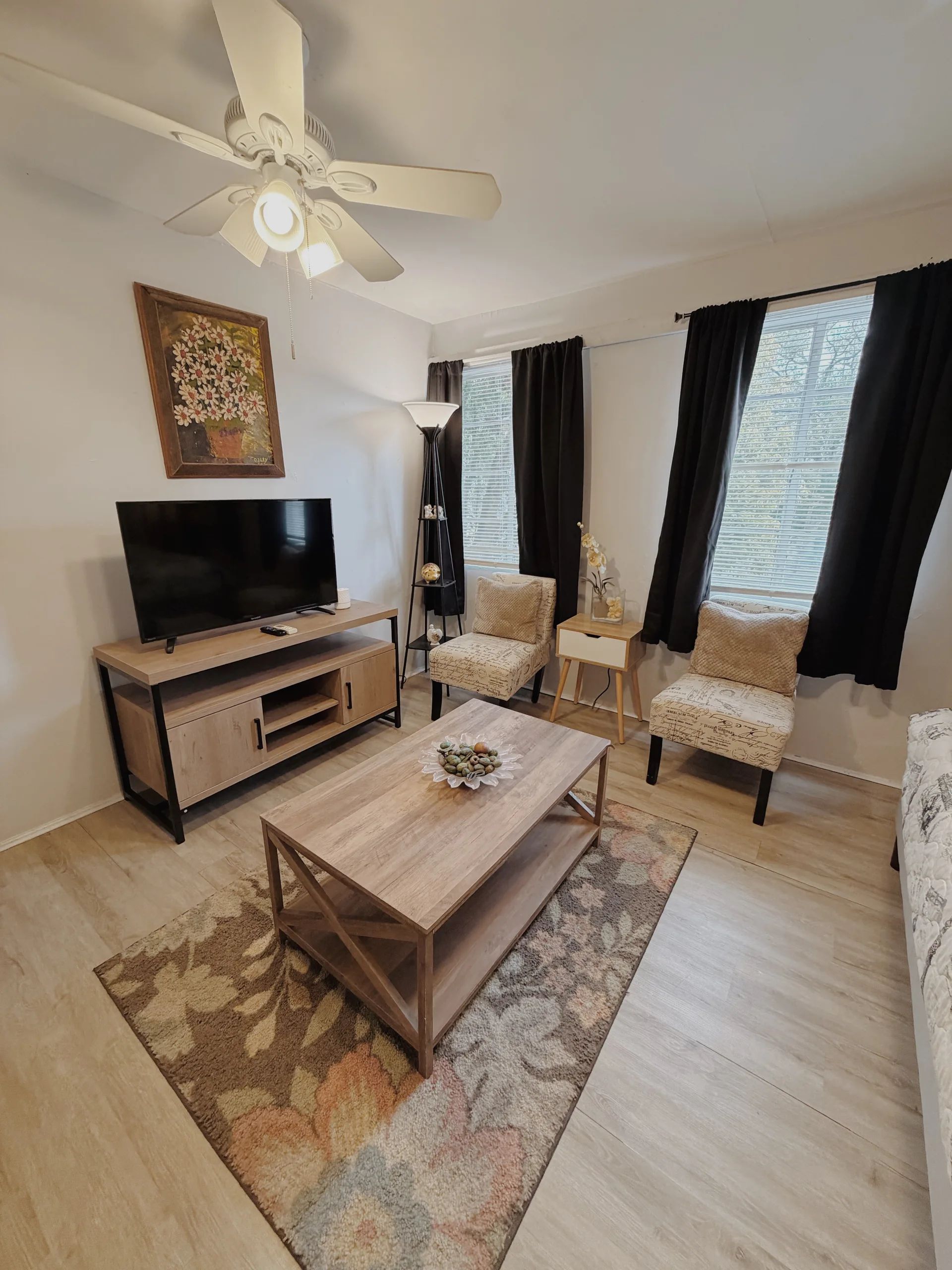 Cozy Studio w/ Kitchenette – Close to VSU & I-75