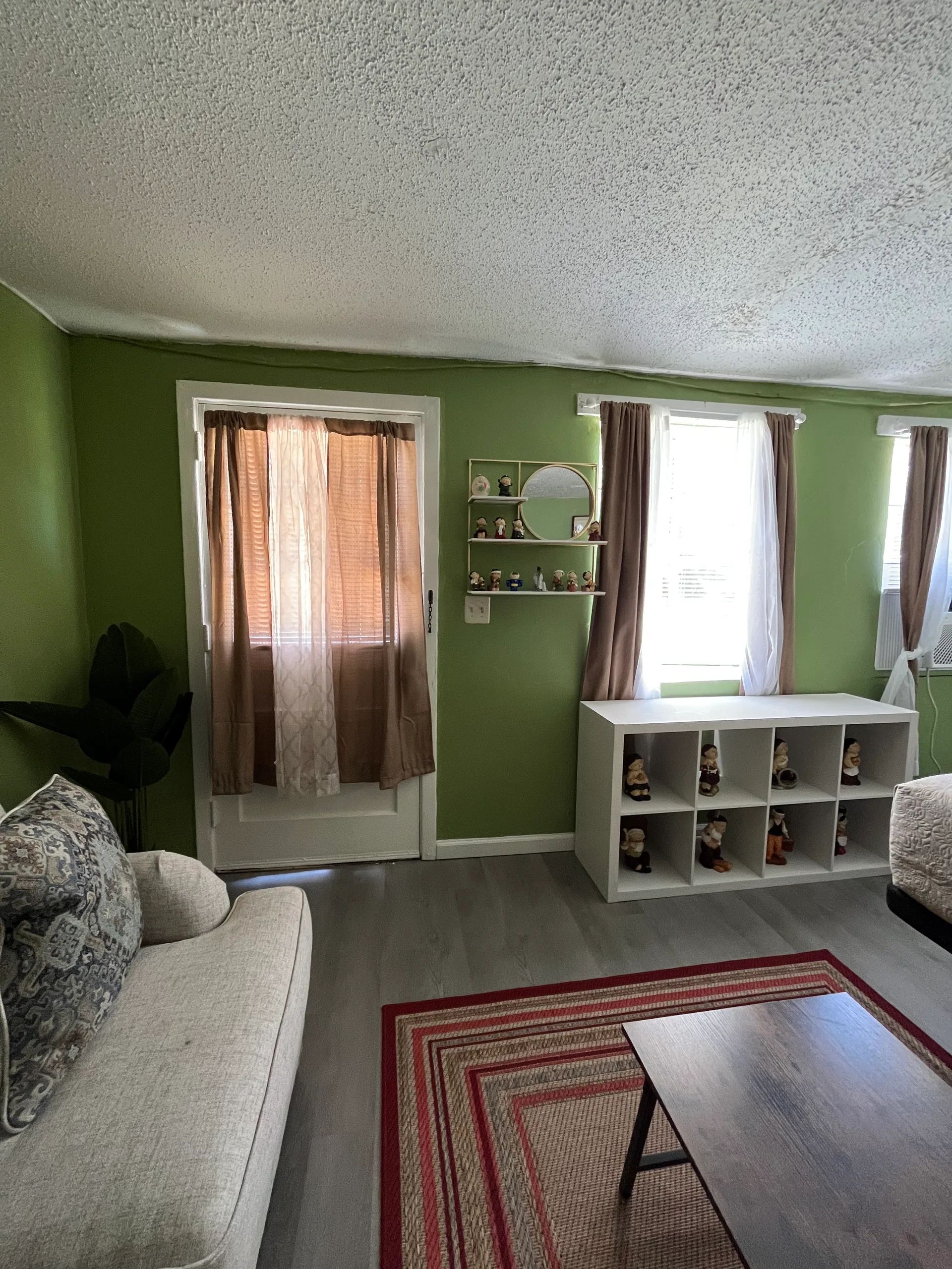 Cozy Studio | Near SGMC, VSU & Moody | Long Stays